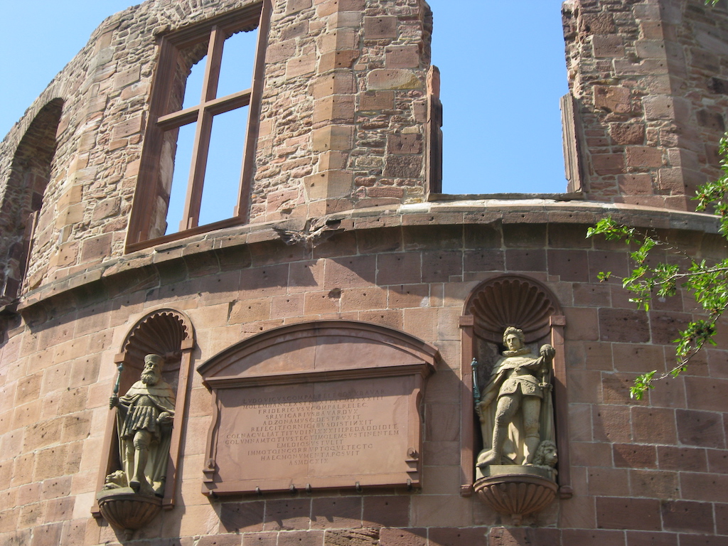 Statues at Heidelberg Castle